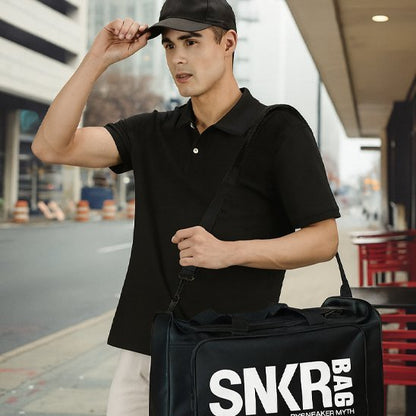 sac de sport noir logo blanc homme en ville yoga zenitude