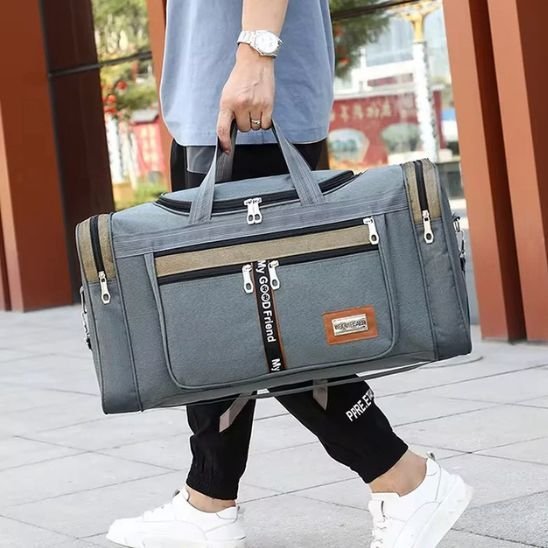 sac de sport gris homme vue de côté yoga zenitude